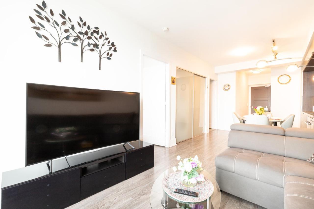Bright Condo In The Heart Of Toronto Ngoại thất bức ảnh