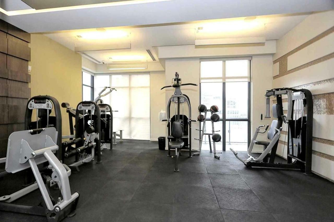 Bright Condo In The Heart Of Toronto Ngoại thất bức ảnh